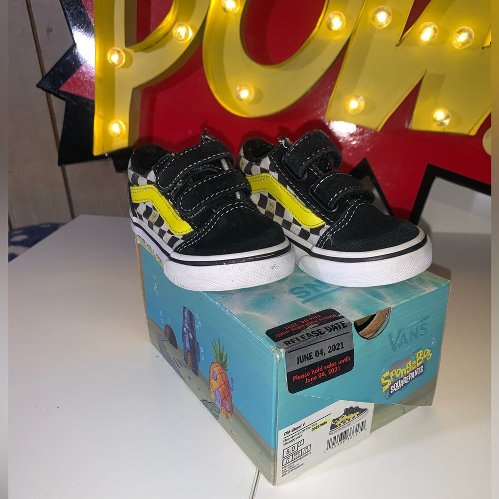 Vans SpongeBob SquarePants x Old Skool Velcro Toddler Off The Wall Size 5T Used